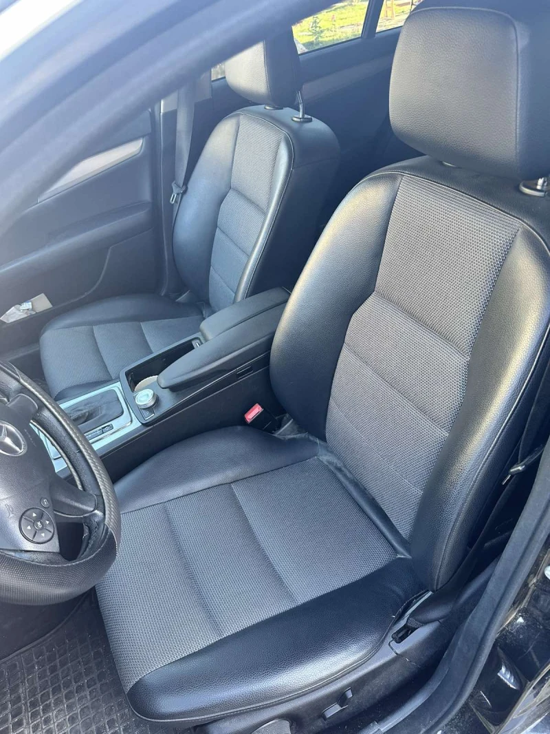 Mercedes-Benz C 250, снимка 9 - Автомобили и джипове - 52651731