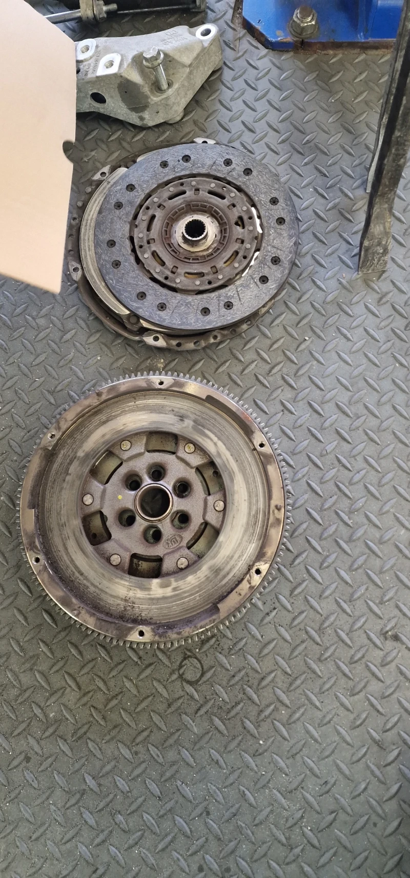 VW Passat, снимка 14 - Автомобили и джипове - 52729821