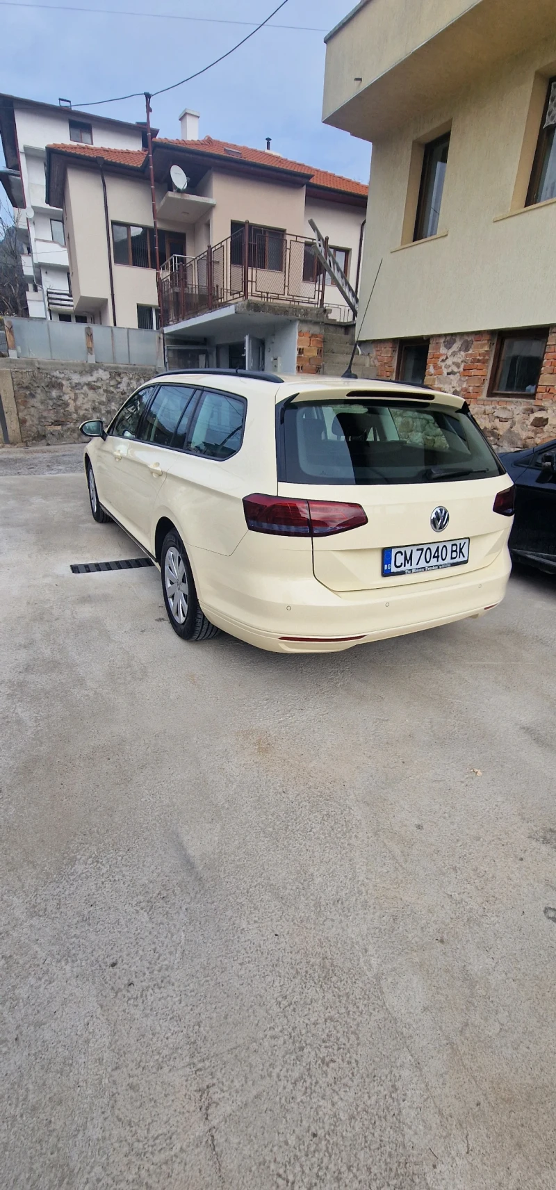 VW Passat, снимка 7 - Автомобили и джипове - 52729821