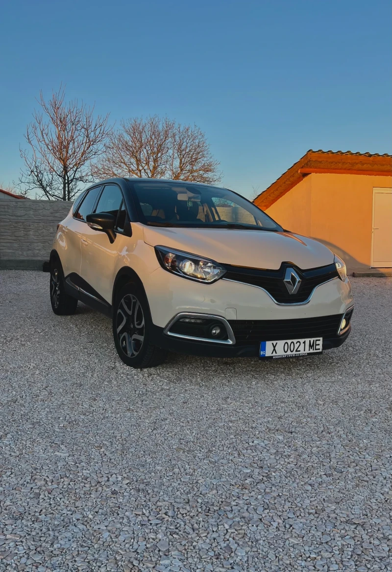 Renault Captur, снимка 2 - Автомобили и джипове - 52928219
