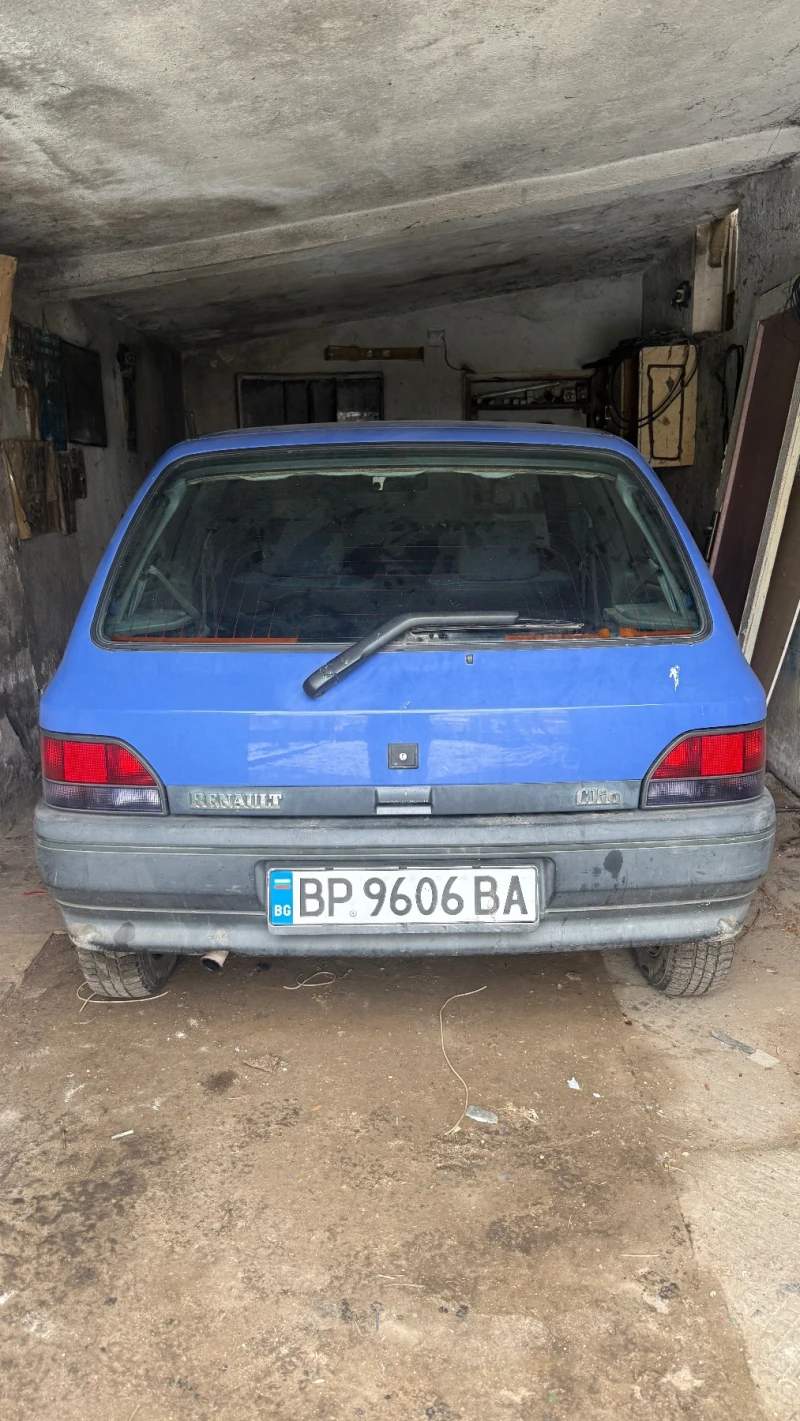Renault Clio 1.2i, снимка 2 - Автомобили и джипове - 53132578