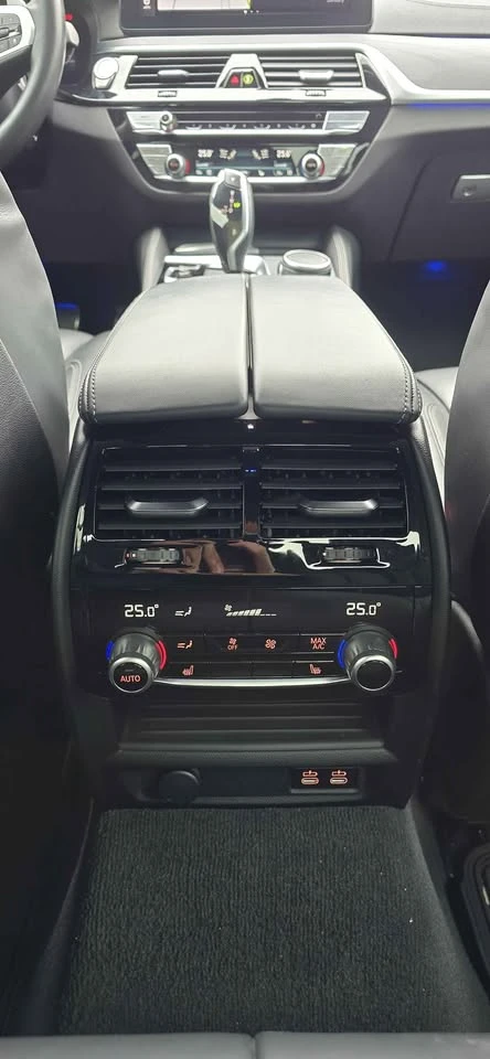 BMW 530 I С РЕГИСТРАЦИЯ & АВТО КРЕДИТ, снимка 6 - Автомобили и джипове - 53512309