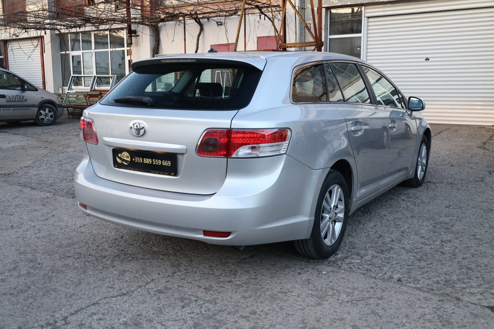 Toyota Avensis 2.0 D-4D 126 к.с.*6 скорости* ТЕМПОМАТ*КЛИМАТРОНИК - изображение 8