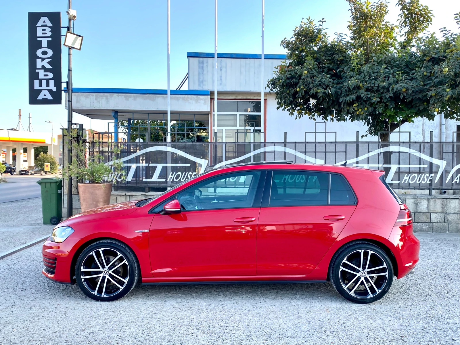 VW Golf GTD* Pano* Key GO*  - изображение 5