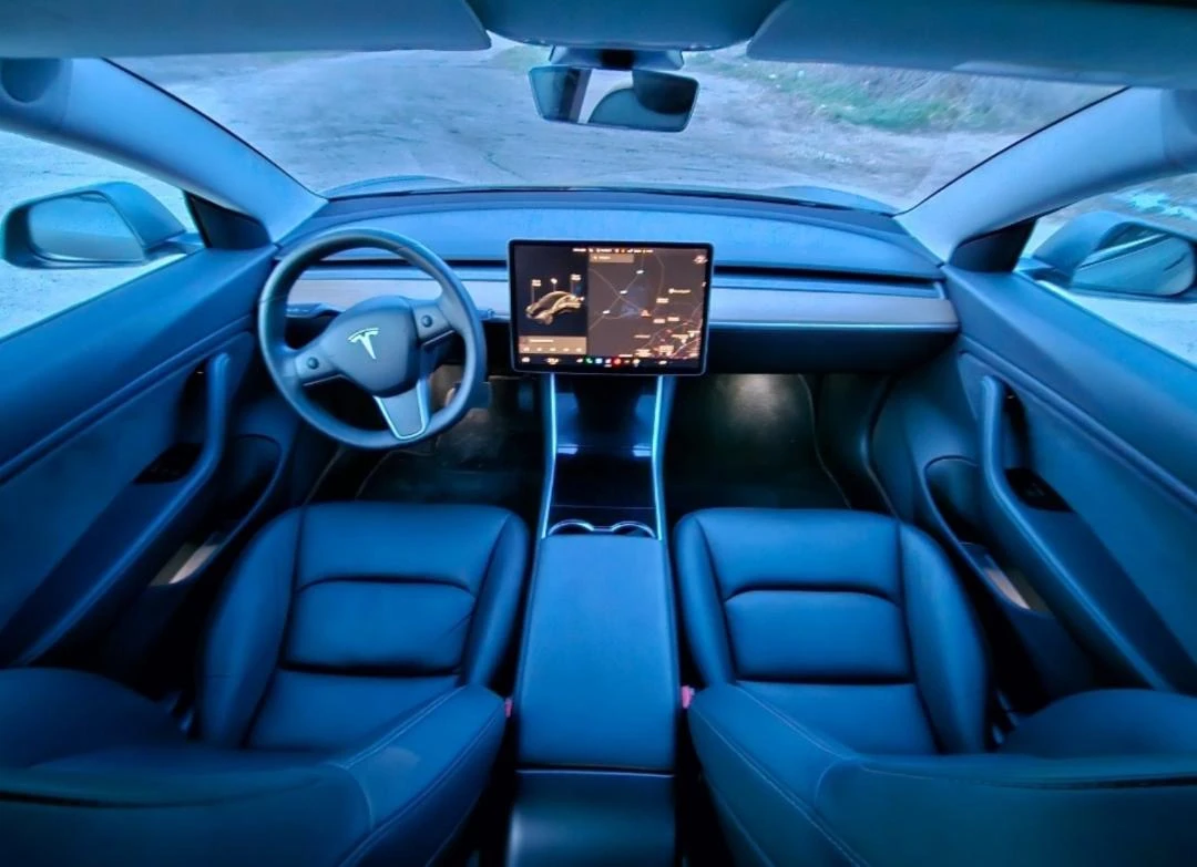 Tesla Model 3  44   | Mobile.bg   15