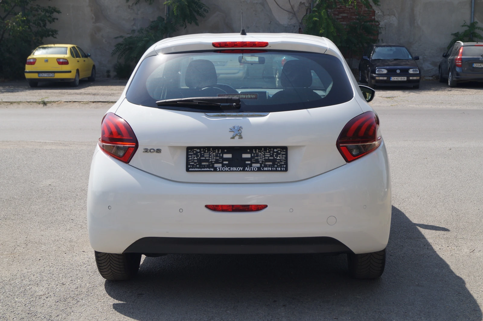 Peugeot 208 1.6d  - изображение 6