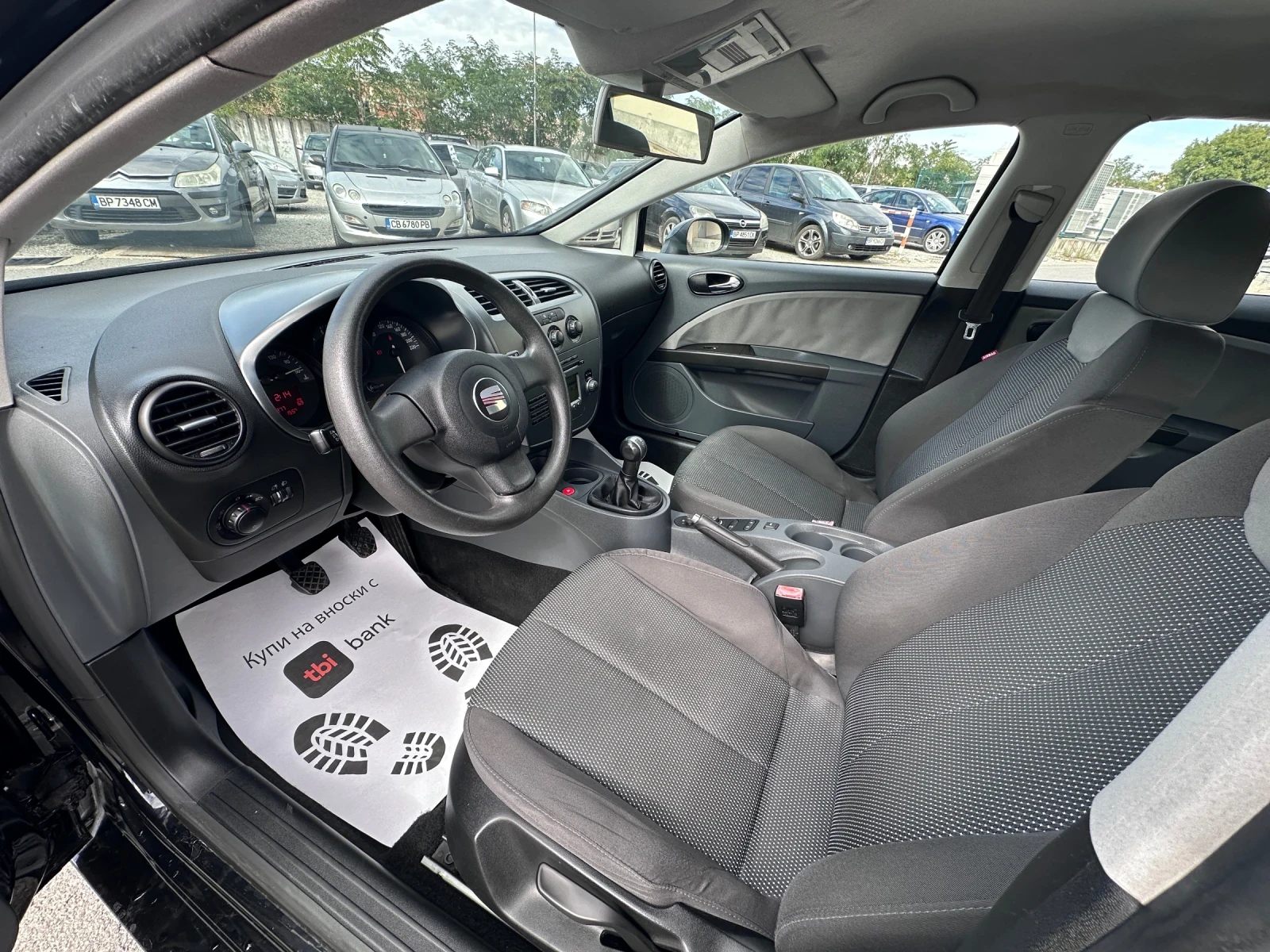 Seat Leon 1.4i - КЛИМАТИК - РЕАЛНИ КИЛОМЕТРИ - изображение 7