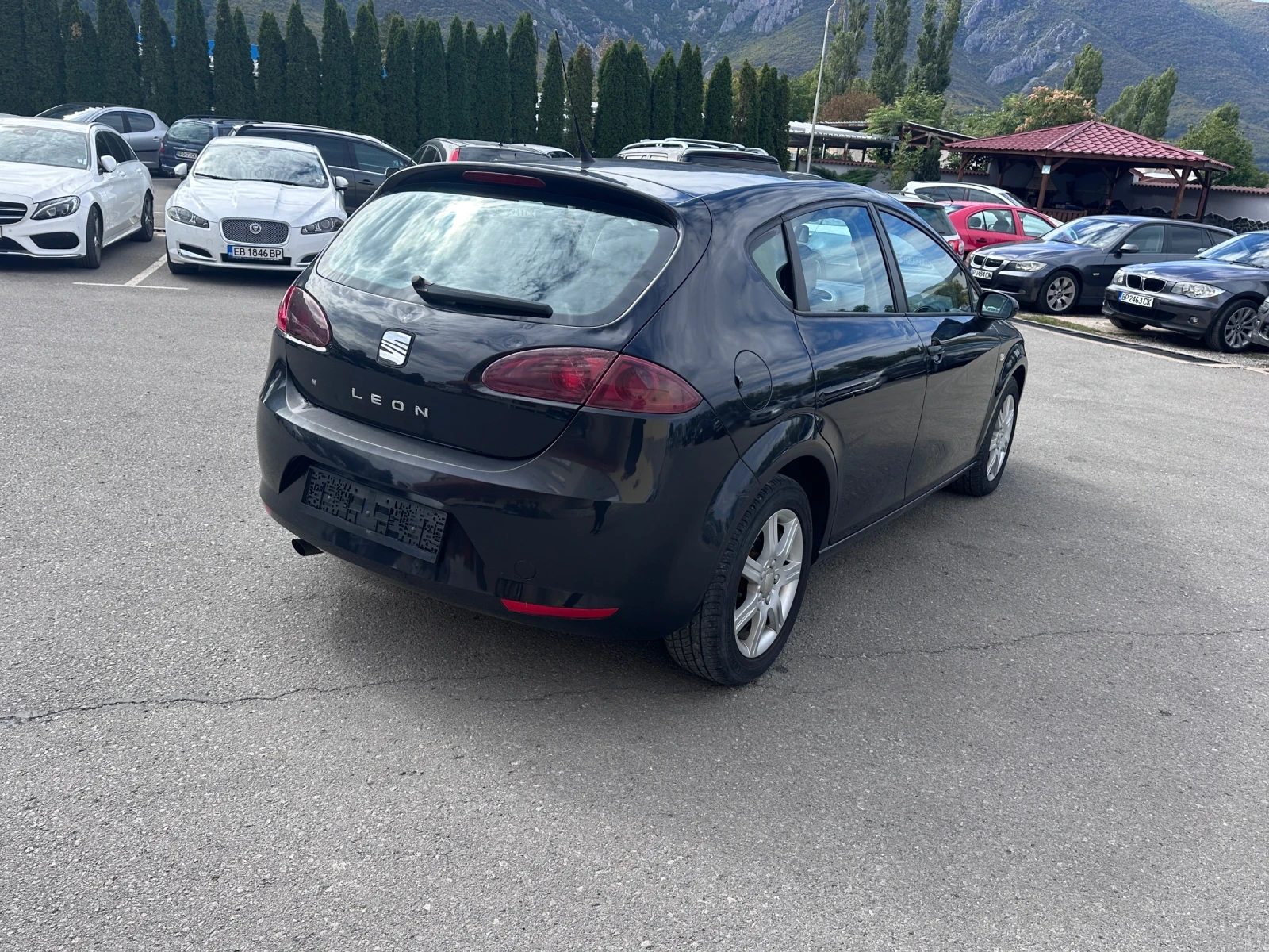 Seat Leon 1.4i - КЛИМАТИК - РЕАЛНИ КИЛОМЕТРИ - изображение 5