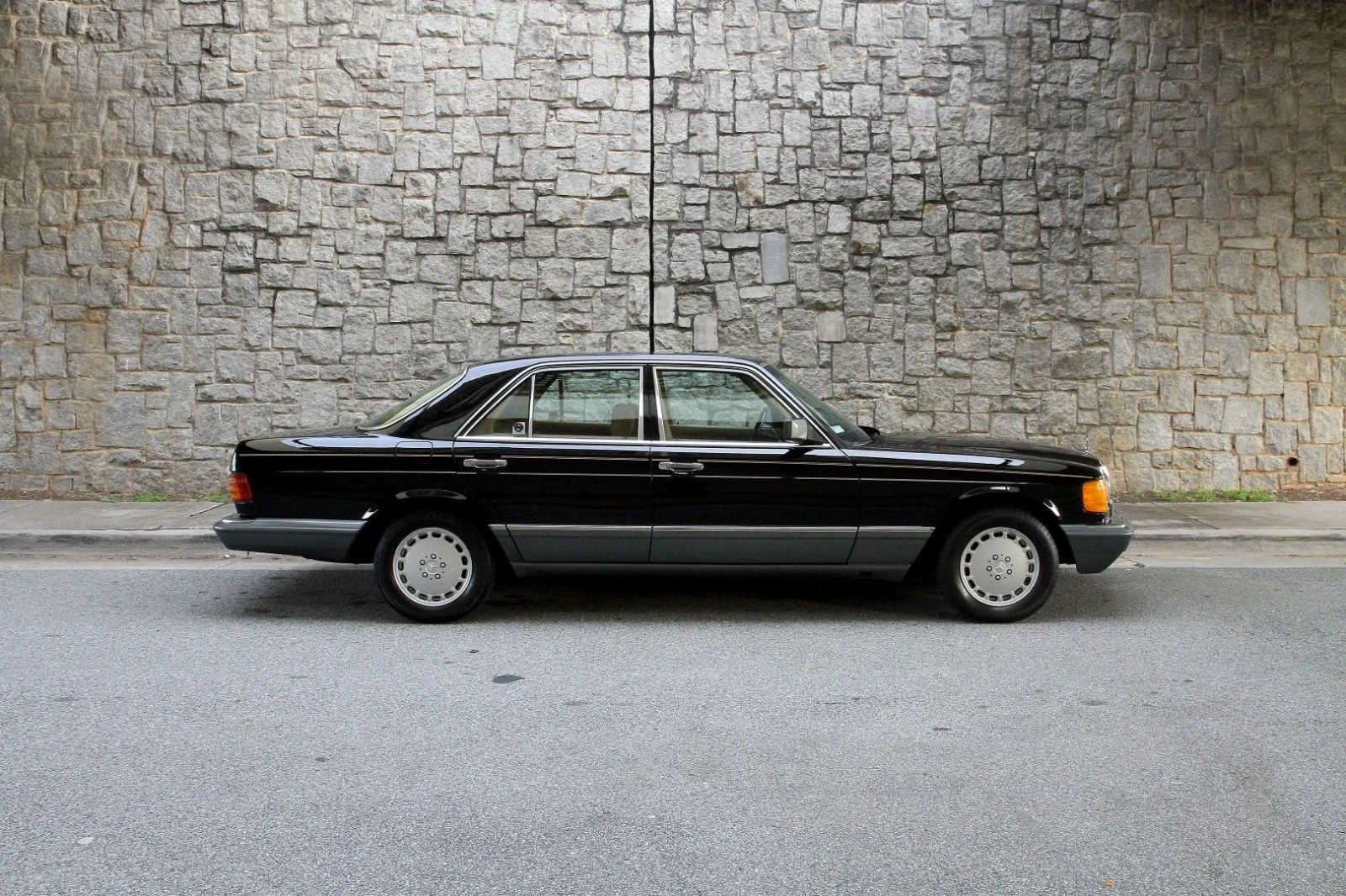 Mercedes-Benz 126 350 САЩ, снимка 7 - Автомобили и джипове - 54040143