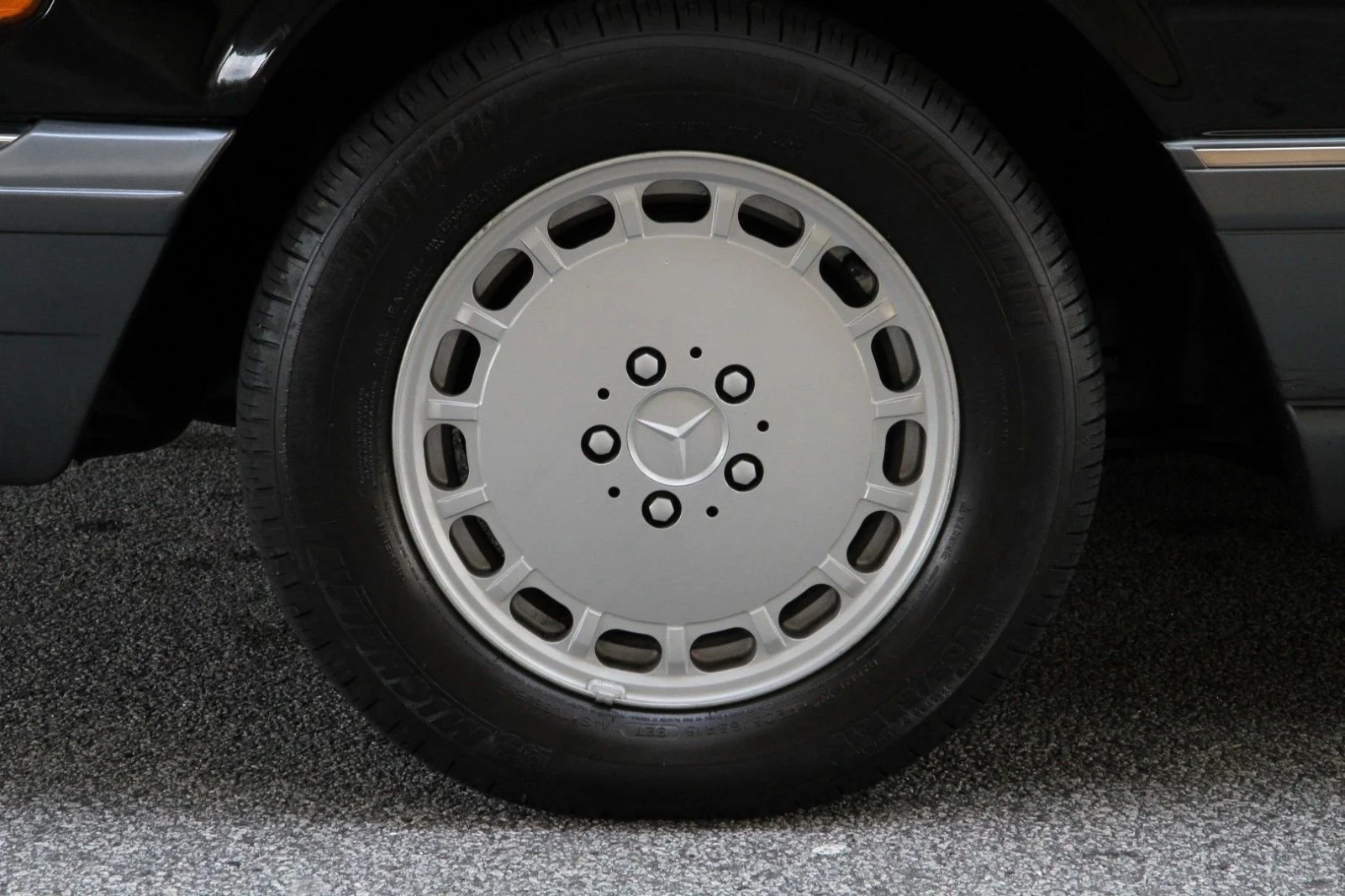 Mercedes-Benz 126 350 САЩ, снимка 15 - Автомобили и джипове - 54040143