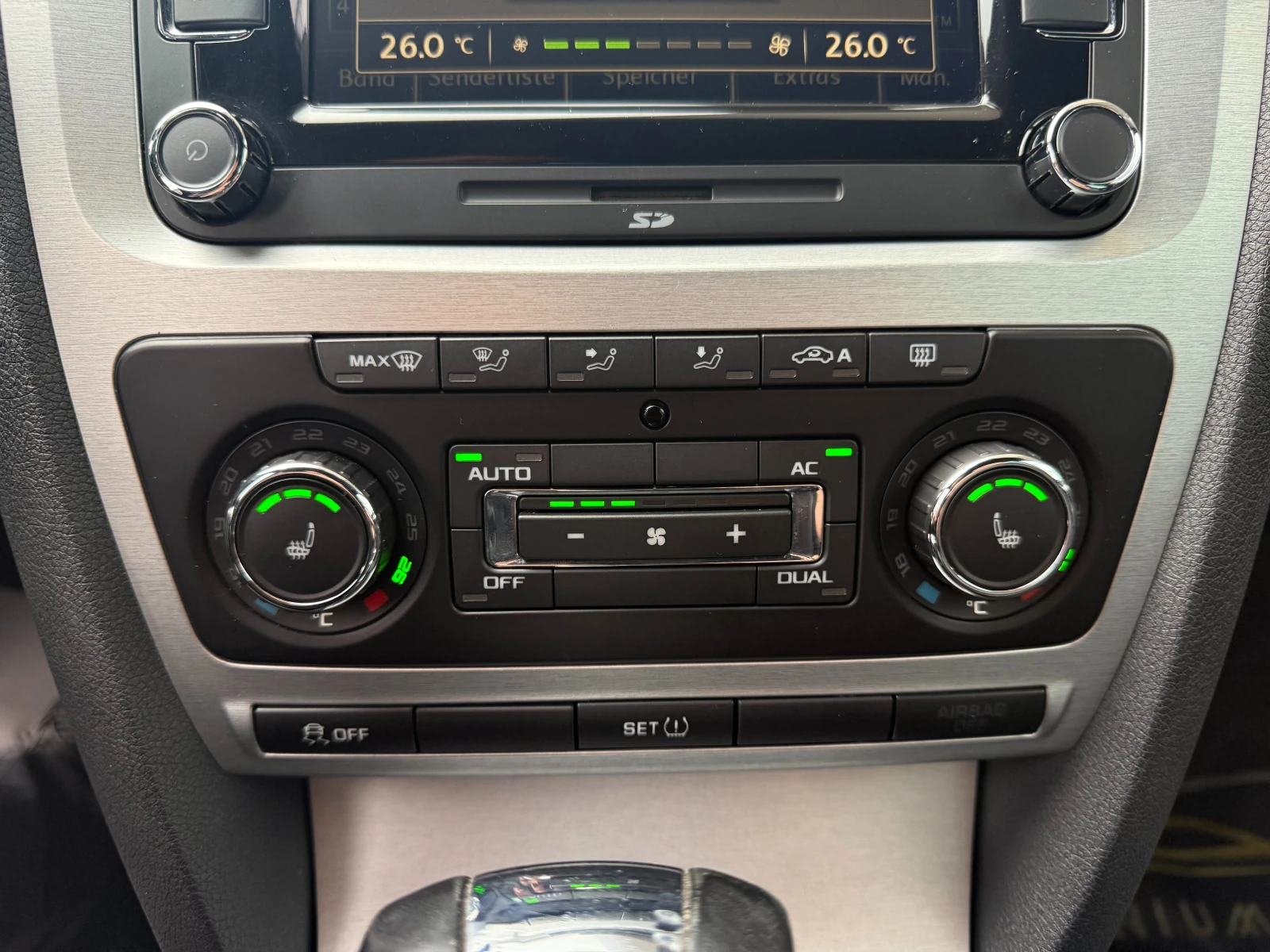 Skoda Octavia 6  / VRS 2.0i 200..  | Mobile.bg   15