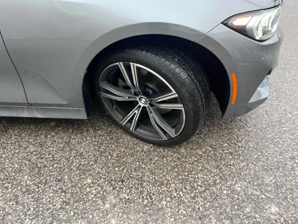 BMW 330 * xDrive * KEYLESS * ПОДГРЕВИ * ШИБИДАХ *  - изображение 7