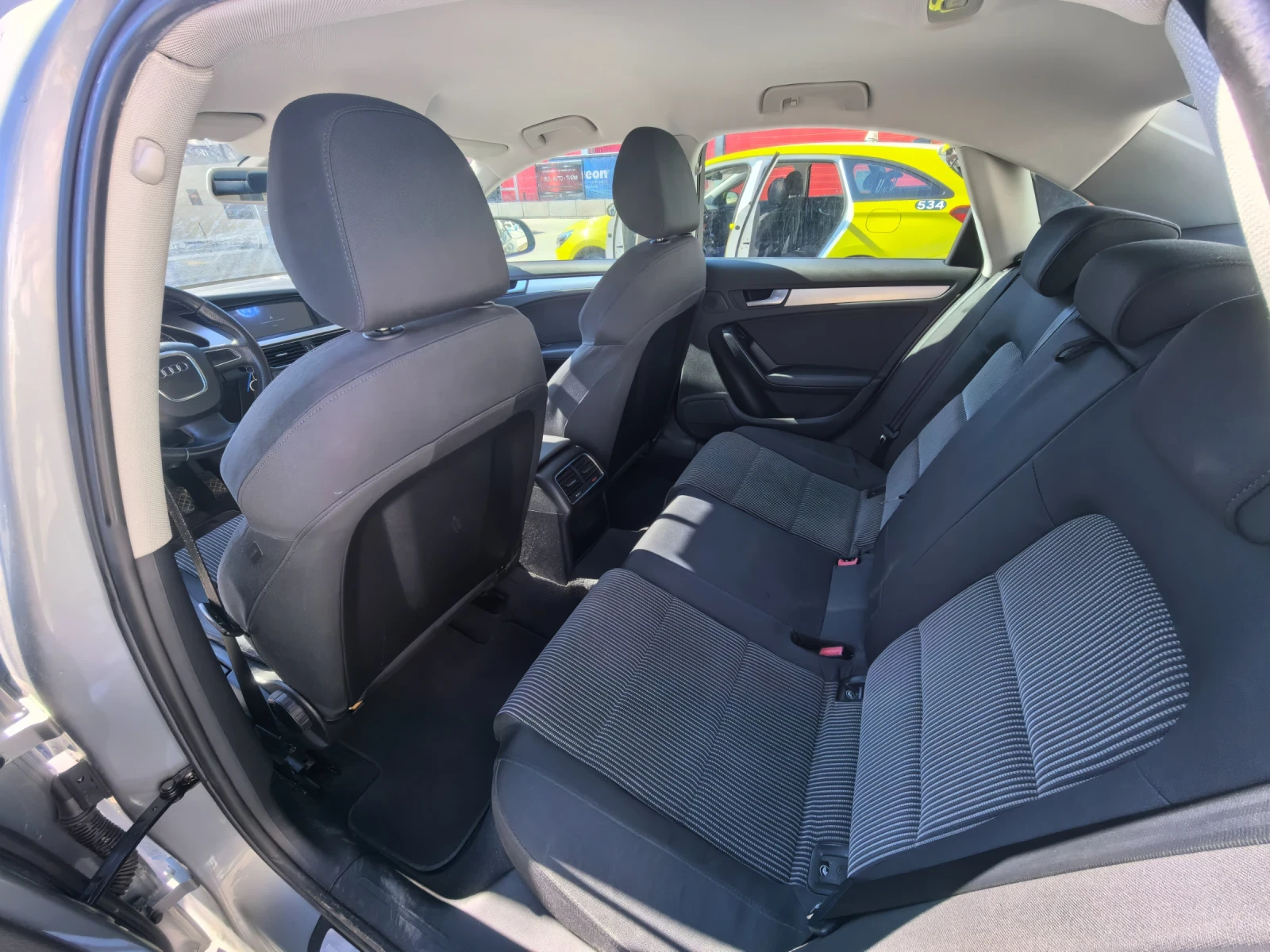 Audi A4, снимка 11 - Автомобили и джипове - 53784963