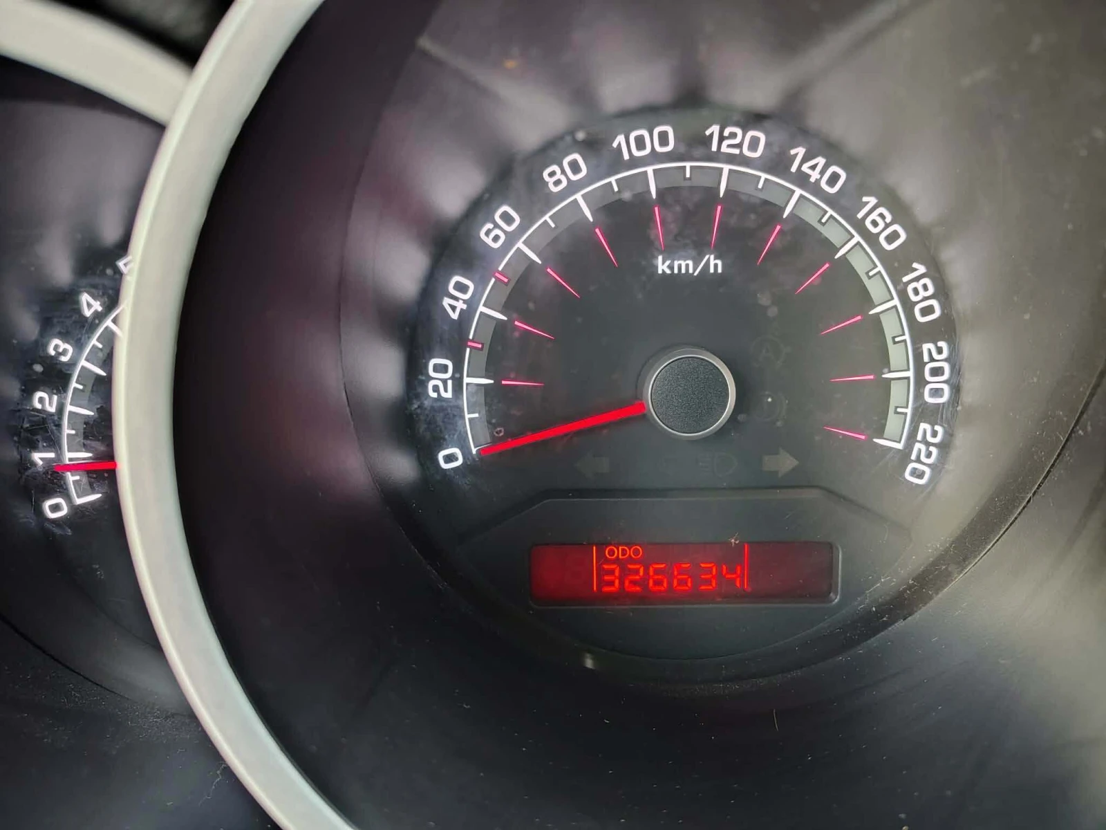 Kia Venga, снимка 4 - Автомобили и джипове - 54055100