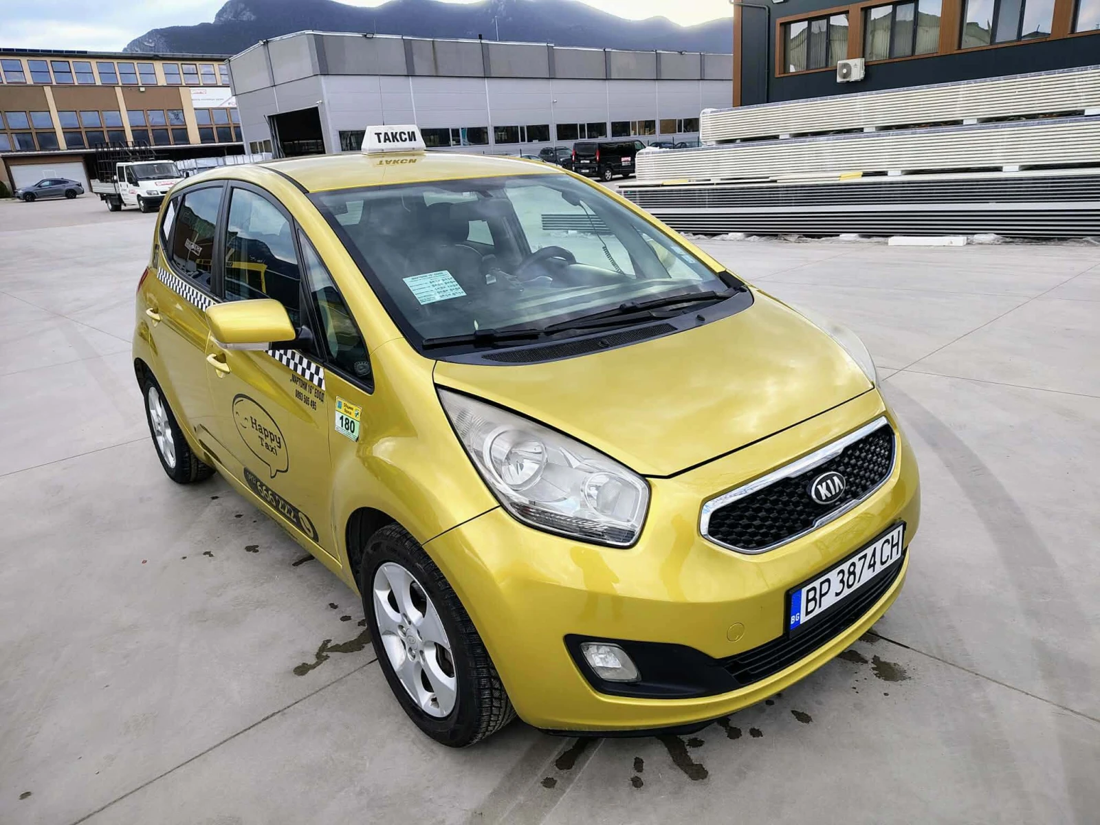 Kia Venga, снимка 2 - Автомобили и джипове - 54055100