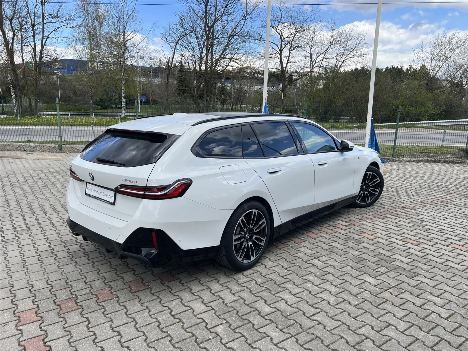 BMW 520 xDrive Touring | Mobile.bg � ����������� 2