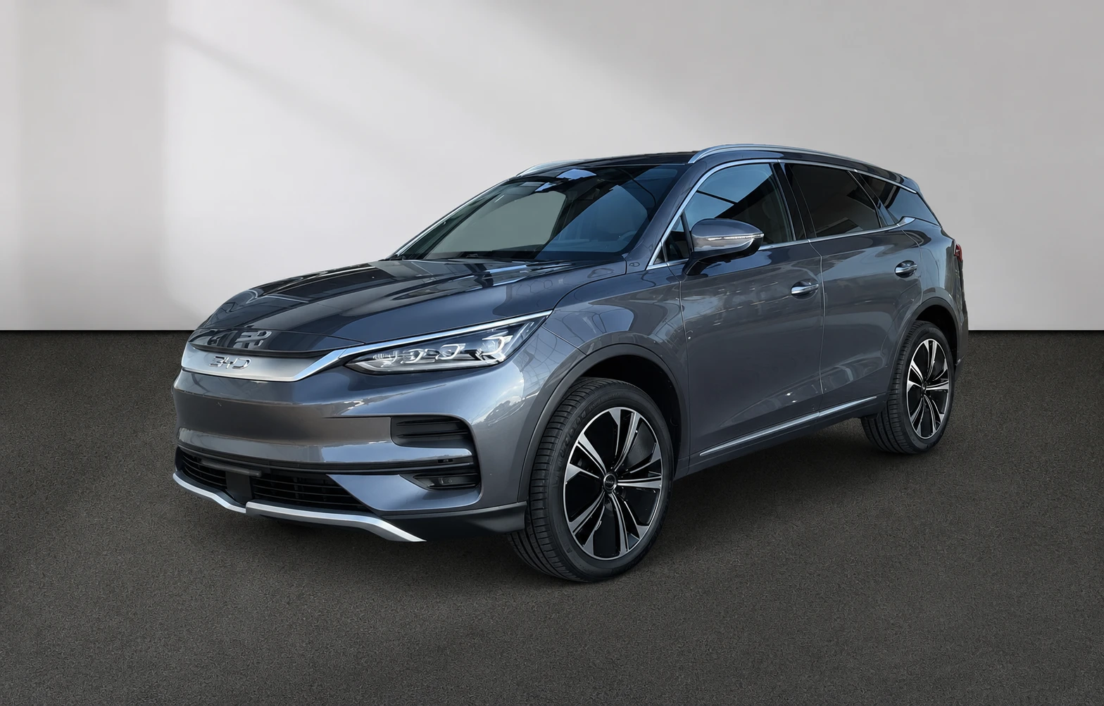 BYD Tang Flagship 7-местен