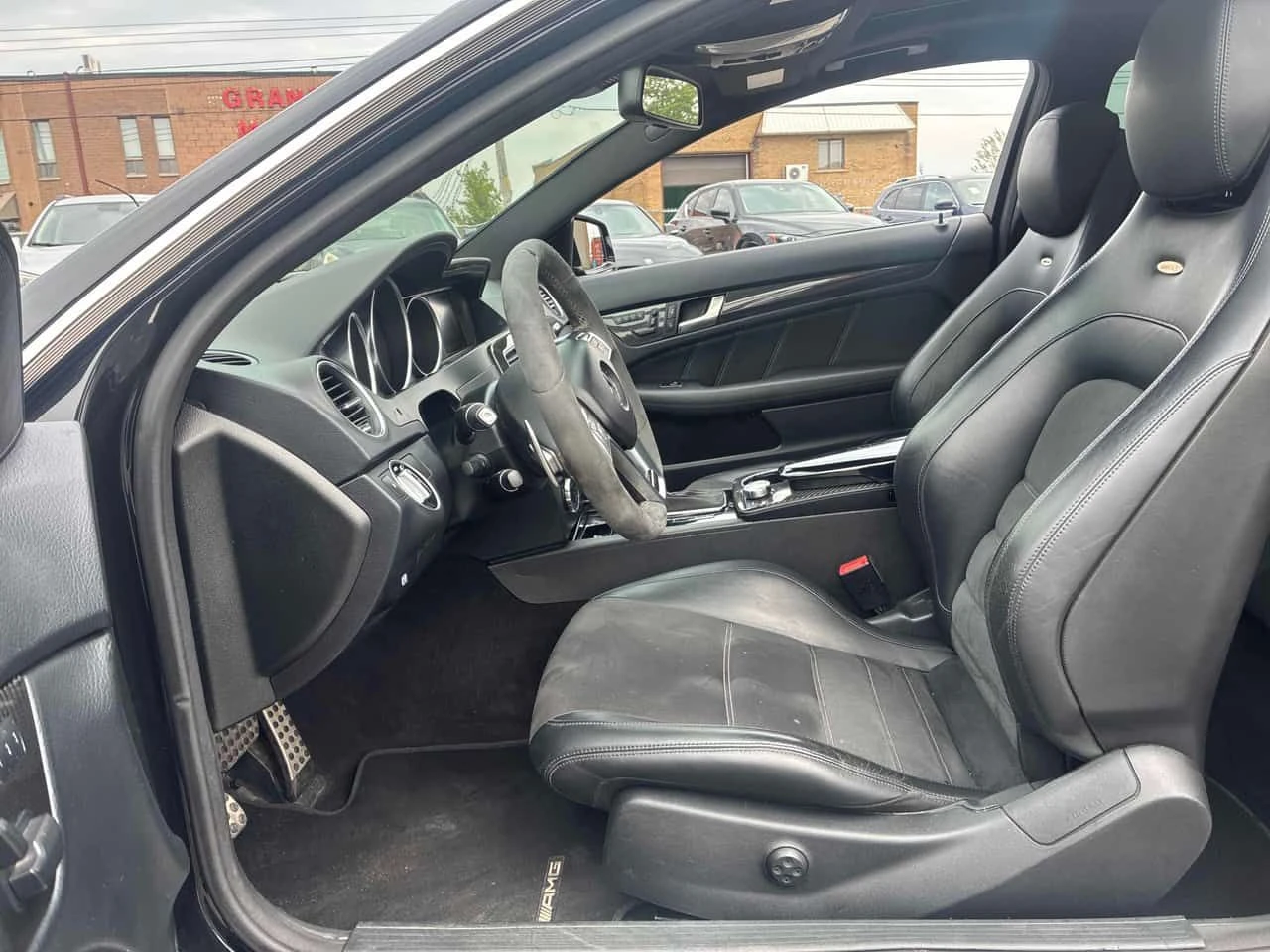 Mercedes-Benz C 63 AMG * CARFAX * 6.3L V8 COUPE *  | Mobile.bg � ����������� 11