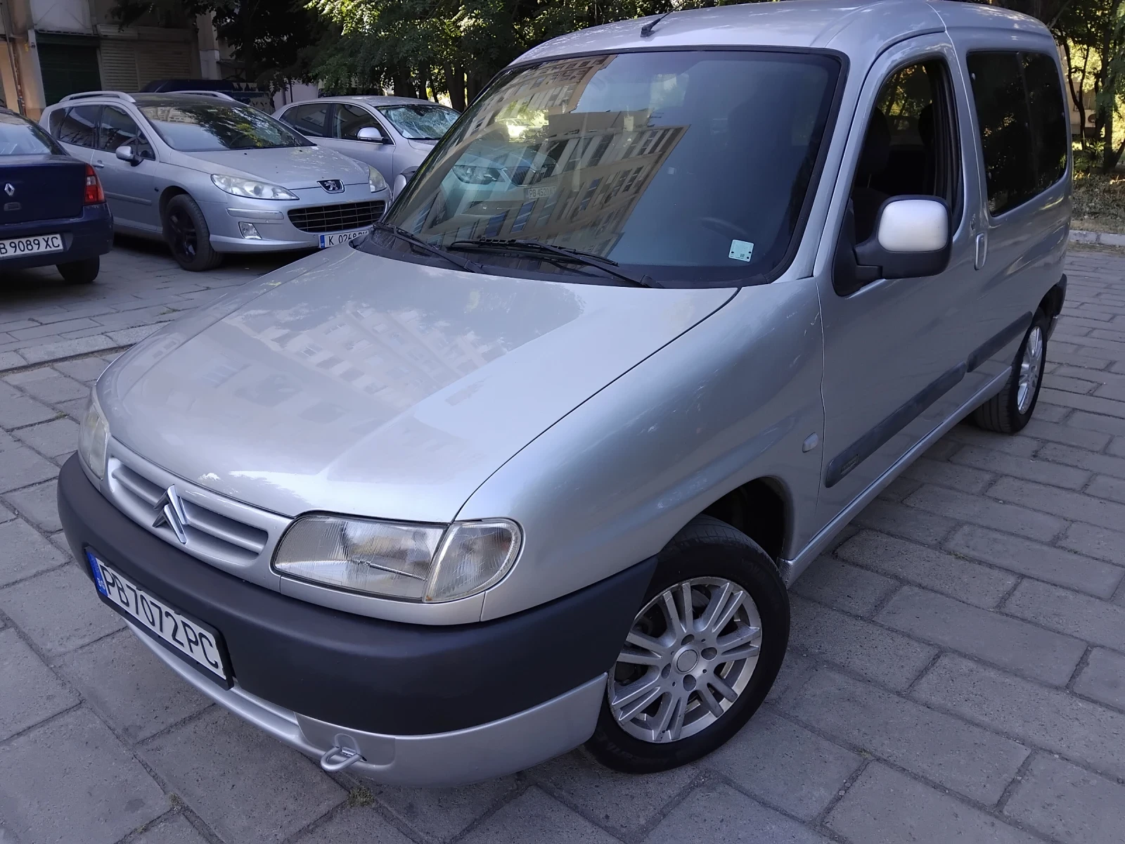 Citroen Berlingo 1.9D//KLIMA//, снимка 2 - Автомобили и джипове - 55682492