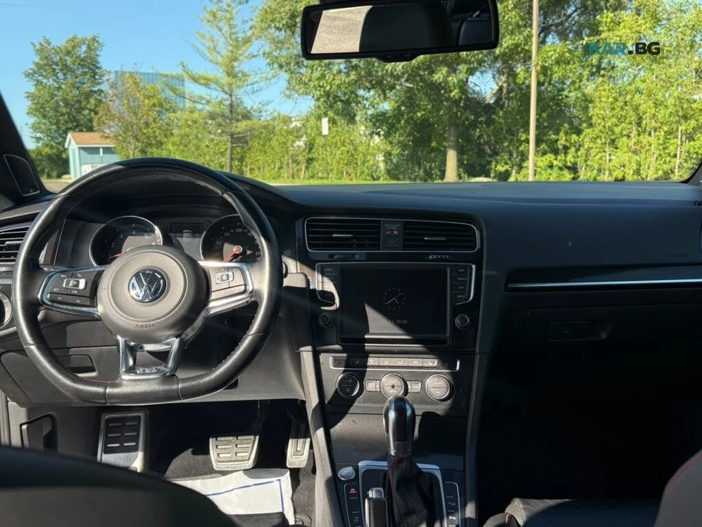 VW Golf АвтоКредит * (ЦЕНА ДО БГ), снимка 14 - Автомобили и джипове - 56086875