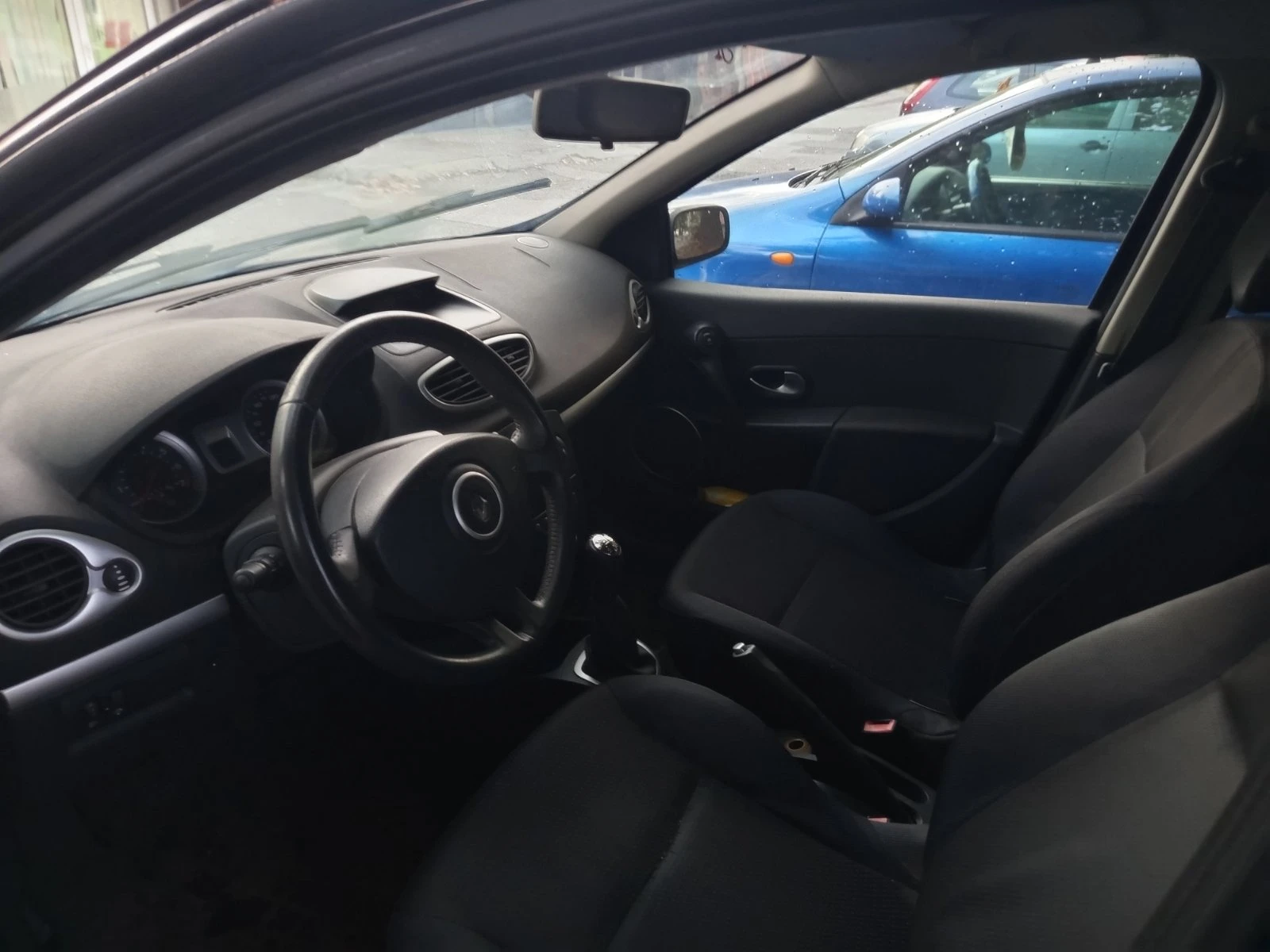 Renault Clio, снимка 5 - Автомобили и джипове - 56275702