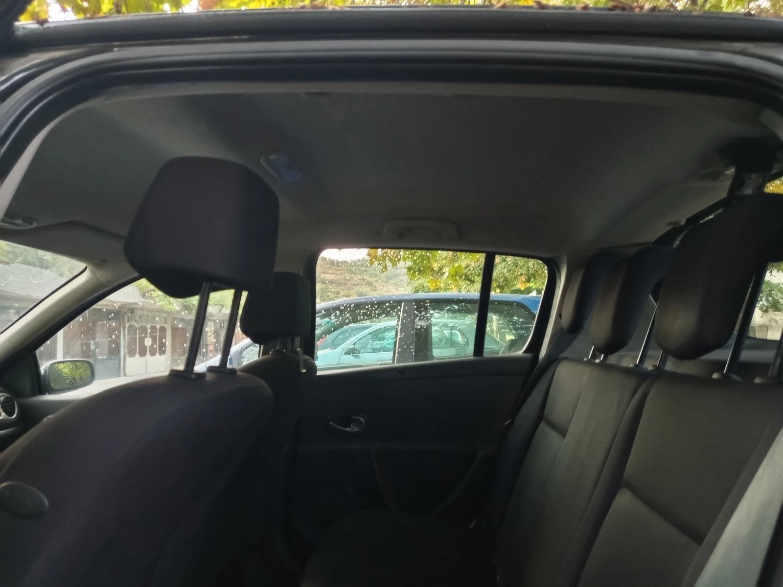 Renault Clio, снимка 6 - Автомобили и джипове - 56275702