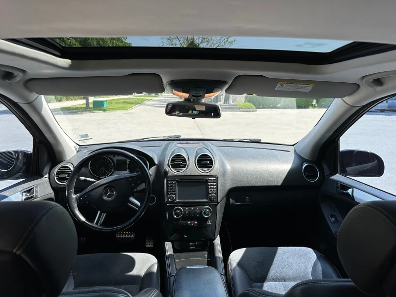 Mercedes-Benz ML 320, снимка 6 - Автомобили и джипове - 51914360