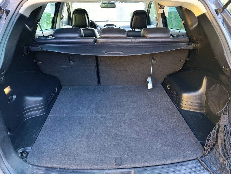 Hyundai IX35 4х4, снимка 15 - Автомобили и джипове - 51584601