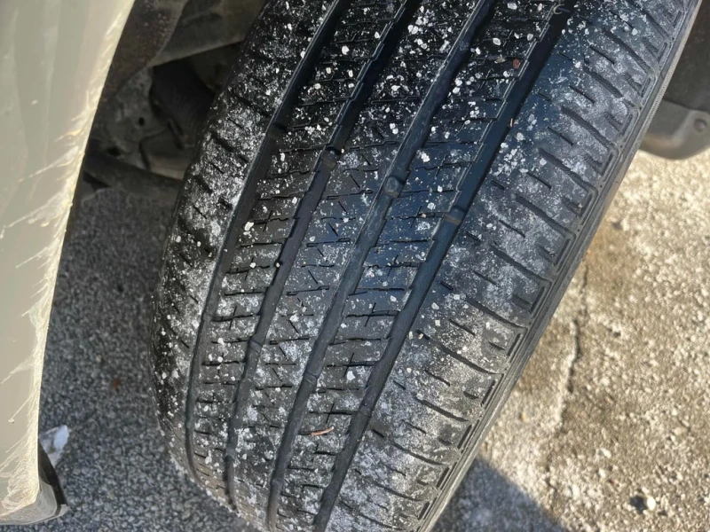 Jeep Grand cherokee 2019 Altitude * CARFAX * БЕЗ ПЪРВОНАЧАЛНА, снимка 11 - Автомобили и джипове - 52793236