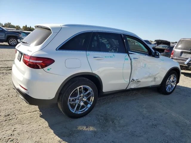 Mercedes-Benz GLC 300, снимка 4 - Автомобили и джипове - 48802264