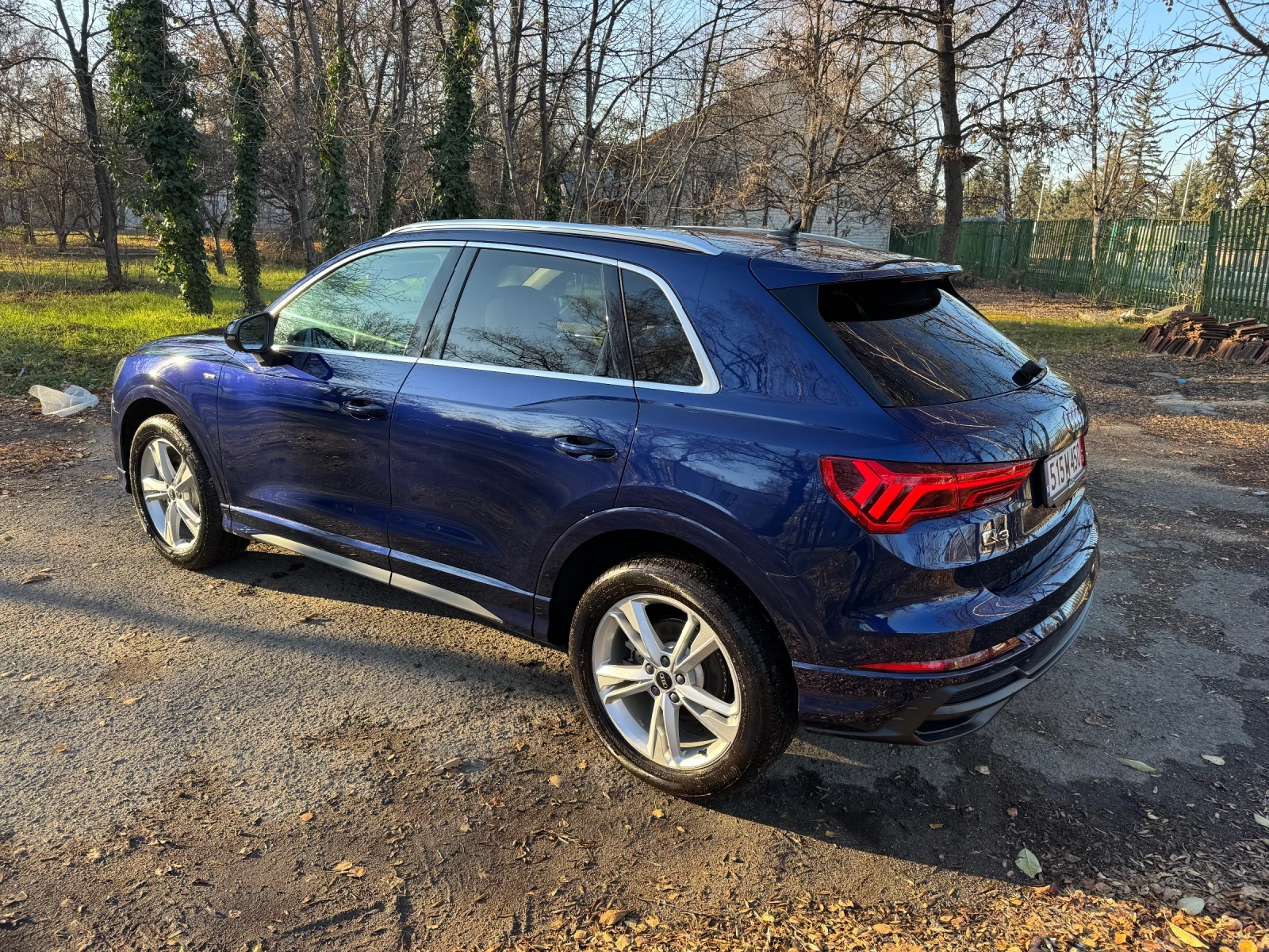 Audi Q3 45 TFSI / S-Line / 18 000 км - изображение 5