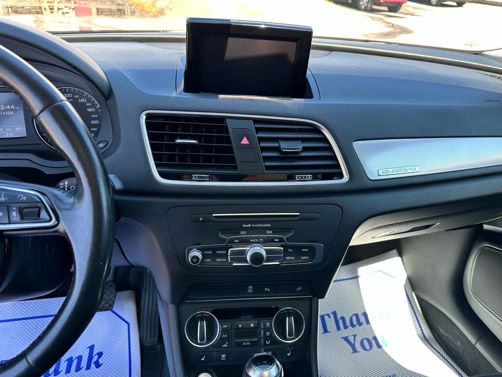 Audi Q3 uattro* Progressiv* АвтоКредит* (ЦЕНА ДО БГ), снимка 10 - Автомобили и джипове - 54215521