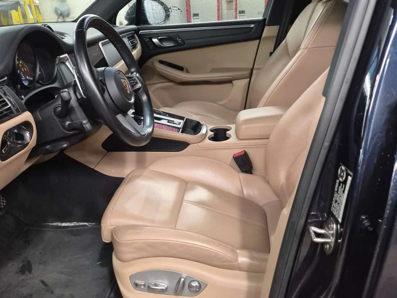 Porsche Macan * T * CARFAX * Без инциденти * 50k км * , снимка 8 - Автомобили и джипове - 54676462