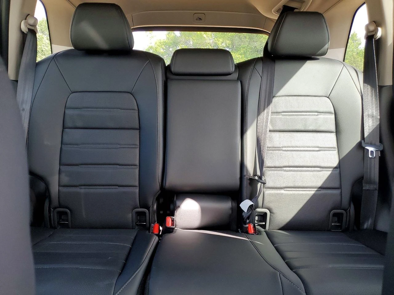 Honda Cr-v 1.5l Exl, снимка 10 - Автомобили и джипове - 55372573