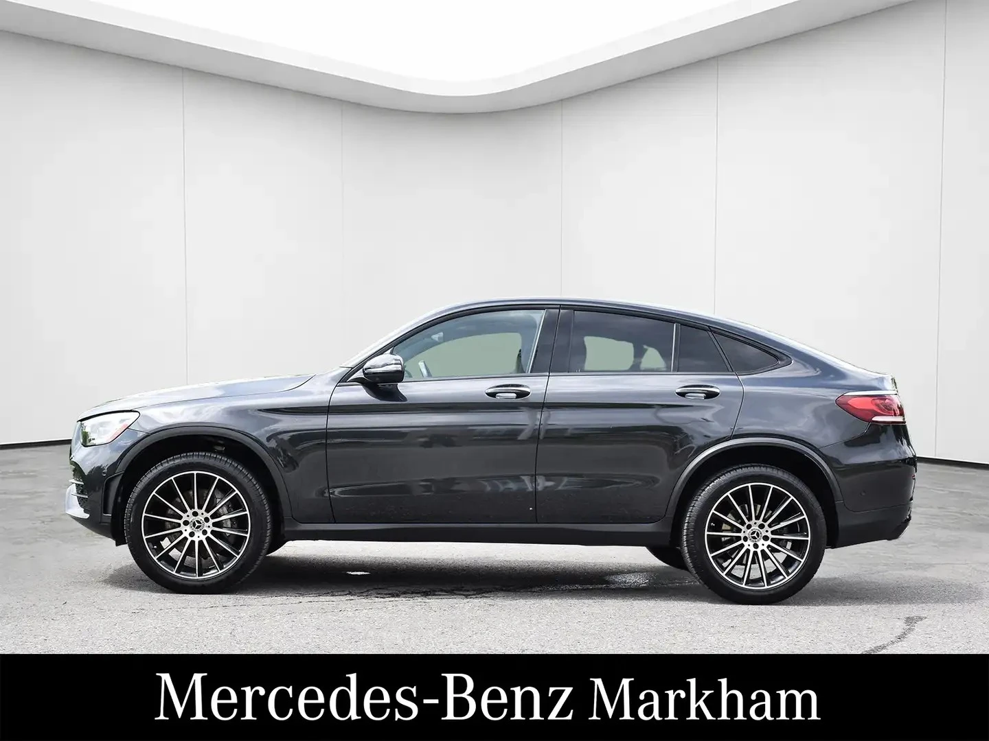 Mercedes-Benz GLC 300 Premium Plus ЦЕНА ДО БГ АВТОКРЕДИТ, снимка 4 - Автомобили и джипове - 55434770
