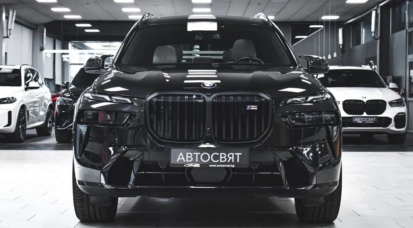 BMW X7  M60i