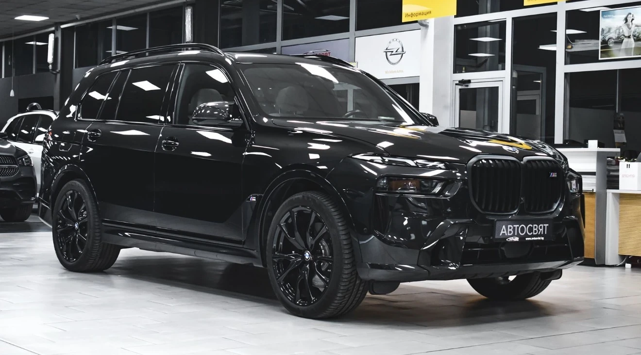 BMW X7  M60i, снимка 4 - Автомобили и джипове - 56463652