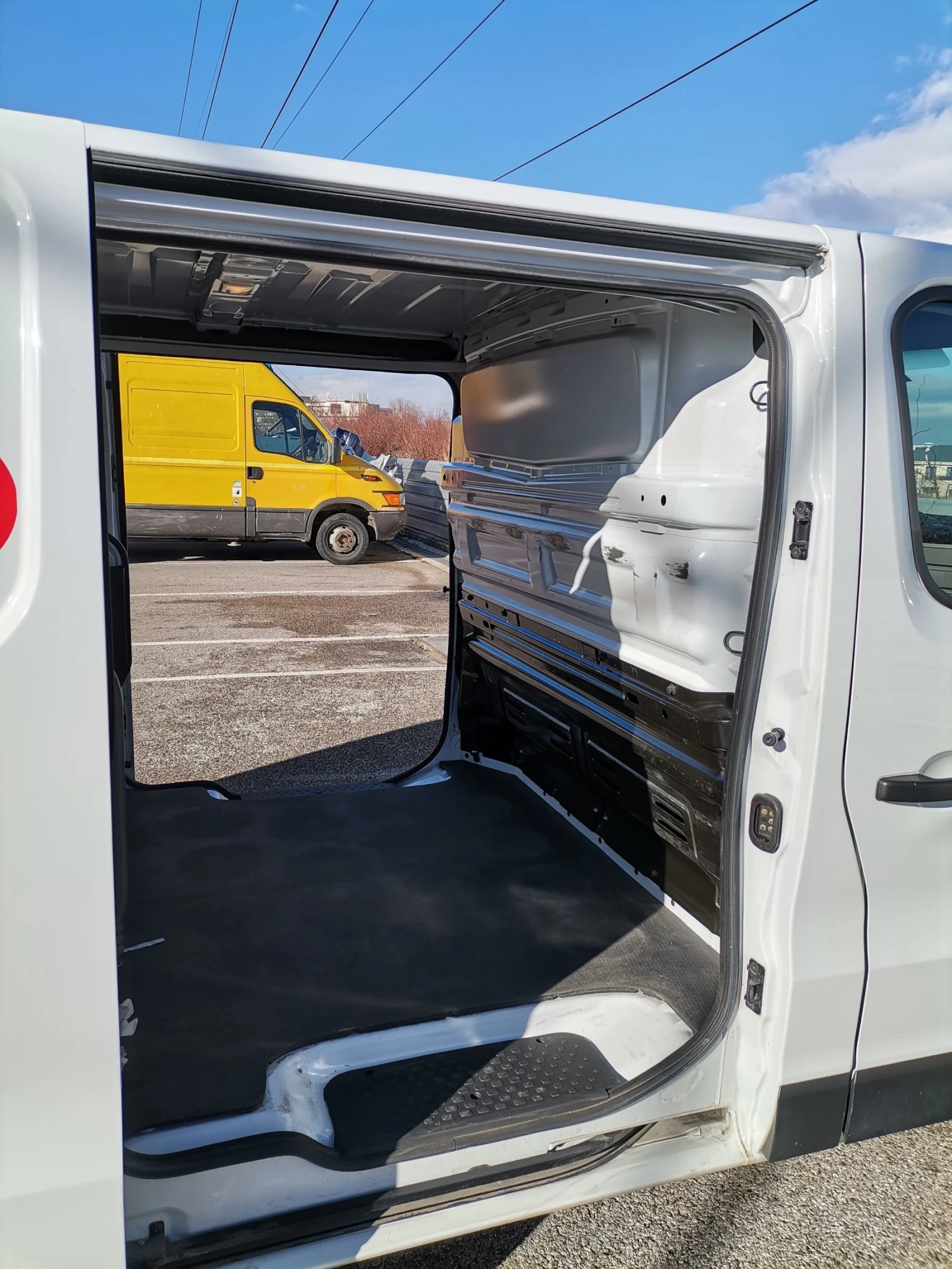 Renault Trafic  - изображение 4
