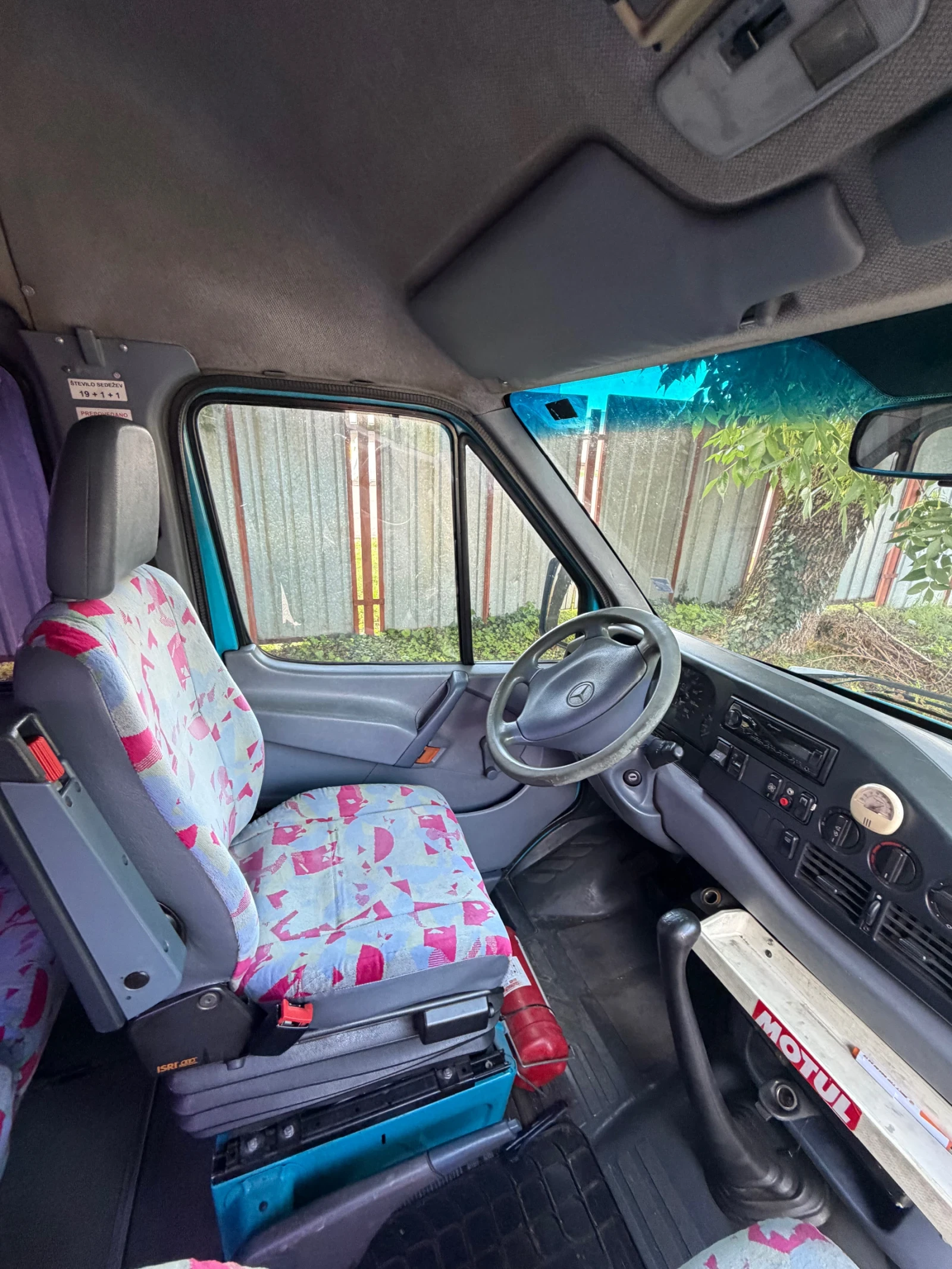 Mercedes-Benz Sprinter 412, снимка 4 - Бусове и автобуси - 54804555