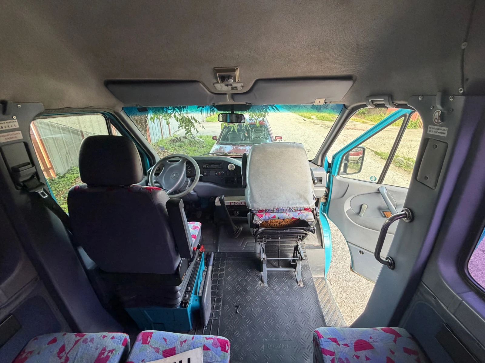 Mercedes-Benz Sprinter 412, снимка 7 - Бусове и автобуси - 54804555