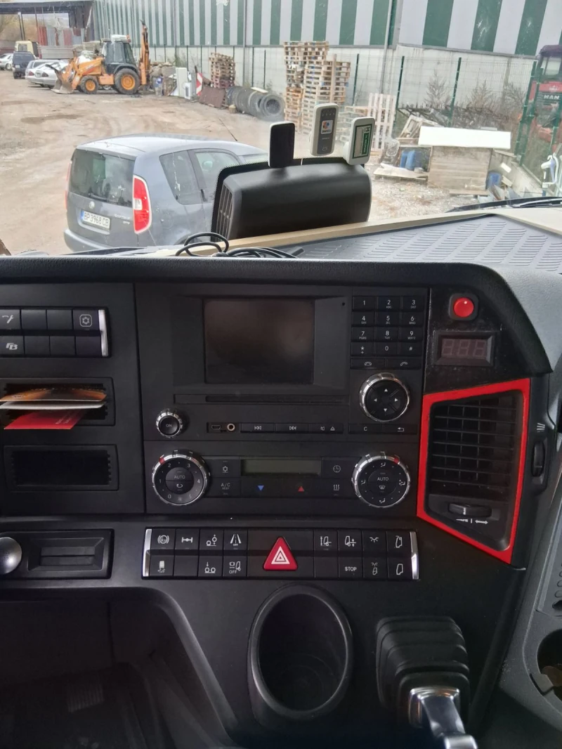 Mercedes-Benz Actros 2545 - хенгер, снимка 8 - Камиони - 52310909