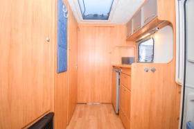 Каравана Adria Adora 472 LU+ ФОРСЕЛТ/МОТО МУВЪР/ПОДОВО ОТОПЛЕНИЕ, снимка 11
