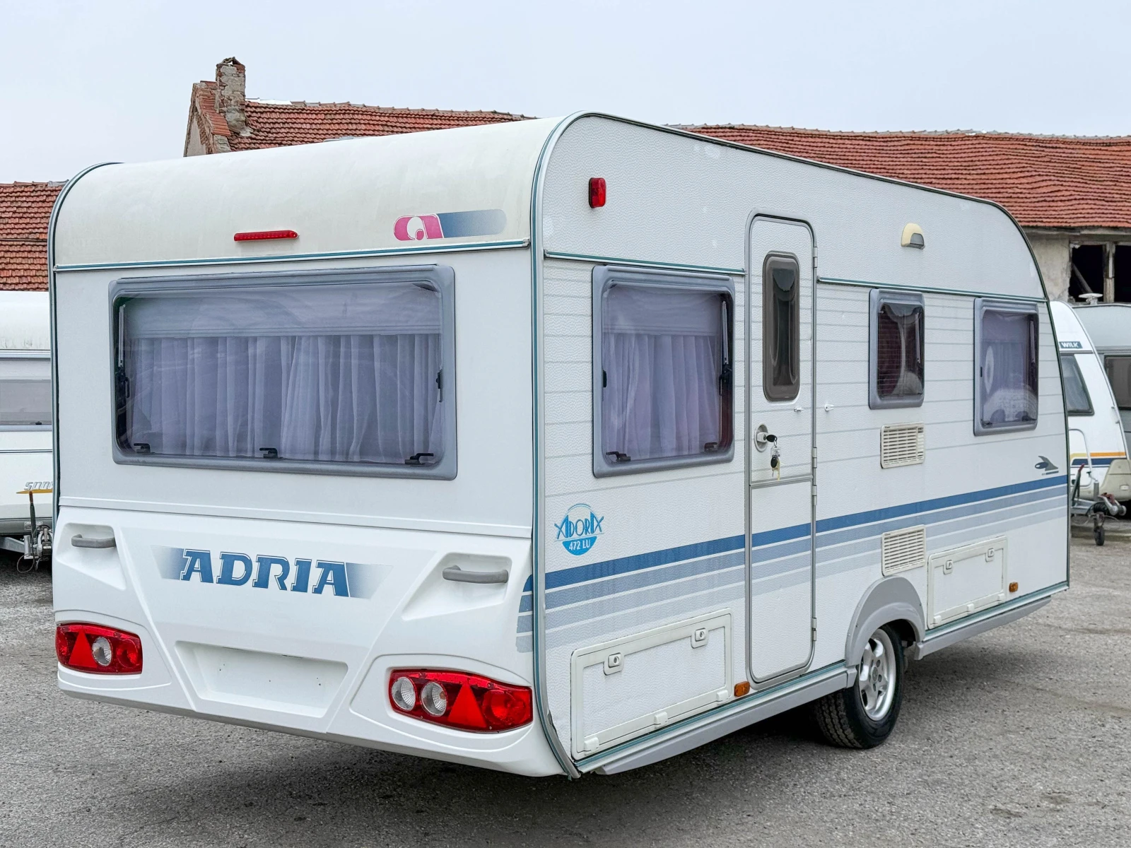 Каравана Adria Adora 472 LU+ ФОРСЕЛТ/МОТО МУВЪР/ПОДОВО ОТОПЛЕНИЕ - изображение 2