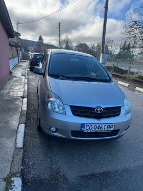 Toyota Corolla verso, снимка 1