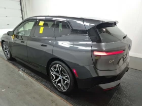 BMW iX M60| SWAROWSKI| BOWERS & WILKINS| HUD| 360| PANO|  - 43000 € / 84100.69 лв. - 66557343 4