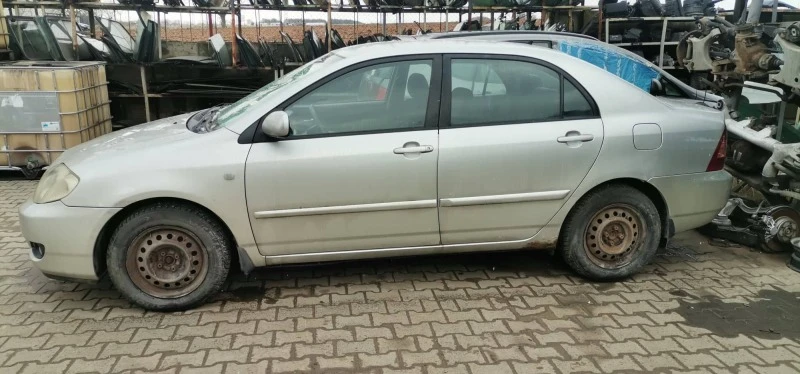 Toyota Corolla 2.0, снимка 2 - Автомобили и джипове - 39510912