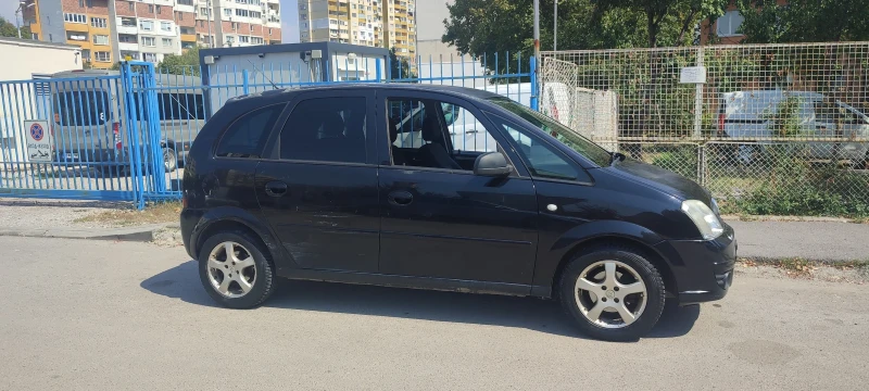 Opel Meriva, снимка 3 - Автомобили и джипове - 47310172