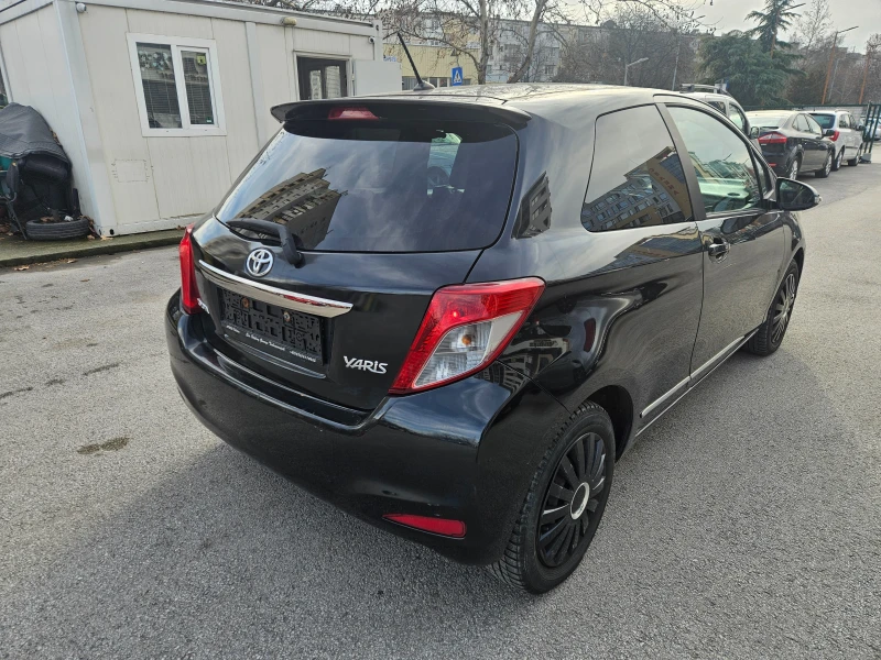 Toyota Yaris 1.33, снимка 5 - Автомобили и джипове - 48755955