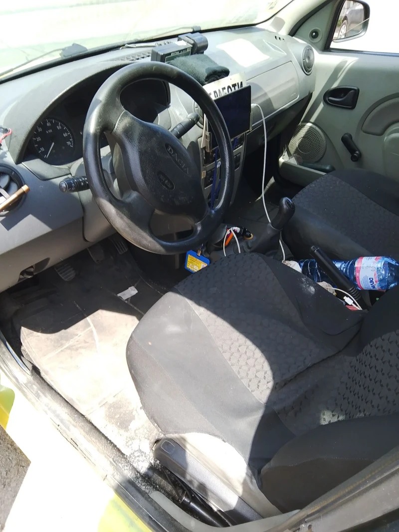 Dacia Logan 1600 , снимка 4 - Автомобили и джипове - 51947813