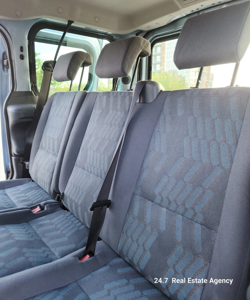 Ford Tourneo Connect, снимка 8 - Автомобили и джипове - 52201008